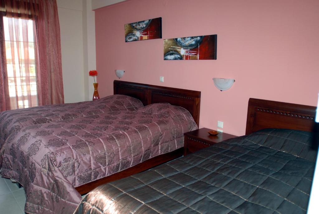 Lozitsi Hotel Veria  Værelse billede